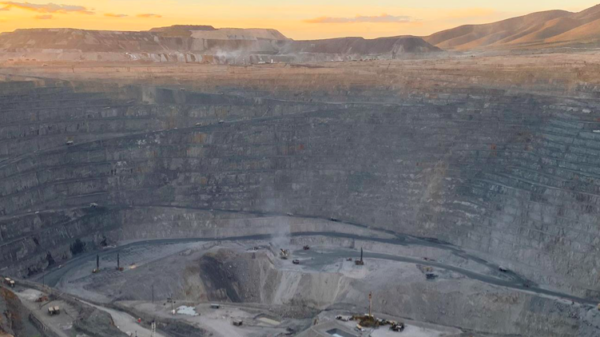 Strike ends at Newmont's Mexico mine, workers receive 8% raise