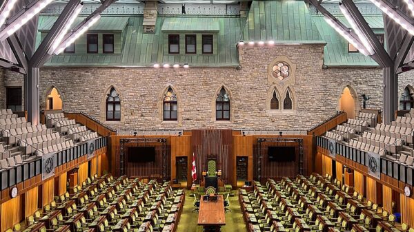 Senators in Ottawa find flaws in cybersecurity bill